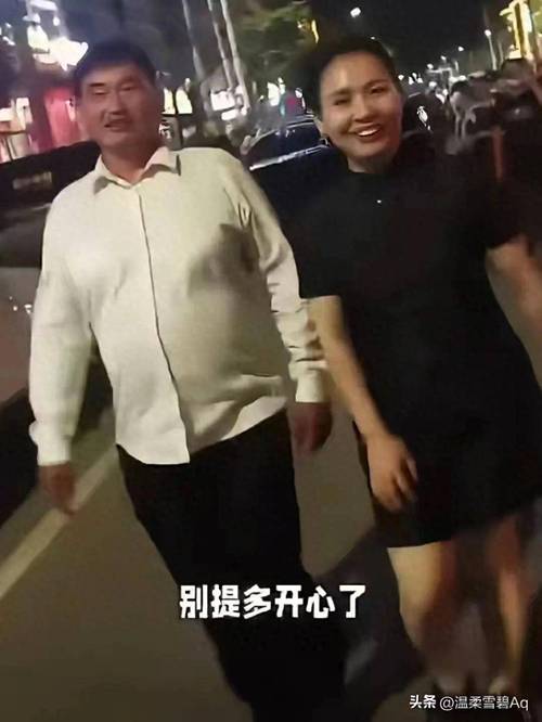 偷拍自拍需警惕，这些性爱技巧让亲密更安全更有趣